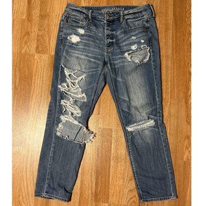 American Eagle Distressed Tomgirl Jeans